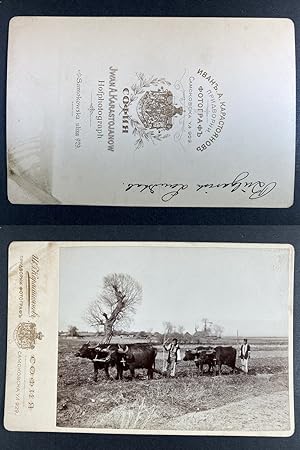 Bulgarie, Sofia, Karastoyanov Paysans bulgares, Vintage albumen print, ca.1880