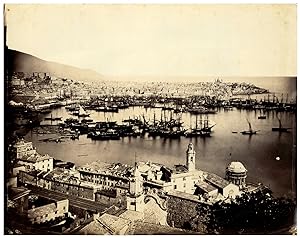 Italie, Genova, panoramica del porto dal parco di villa Rosazza