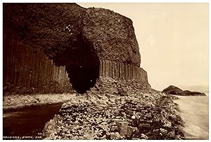 Scotland, Staffa, Fingal's Cave, Photo. J.V.