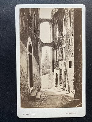 Italie, Sanremo, Une rue et le clocher de la cathédrale, vintage albumen print, ca.1870