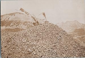 Maghreb, Vue d'une dune de pierres dans un milieu montagneux, Vintage print, circa 1890