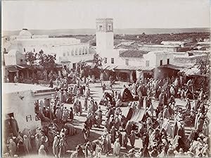 Afrique du Nord, Vue panoramique d'une place populaire, Vintage print, circa 1895
