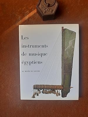 Les instruments de musique égyptiens au Musée du Louvre