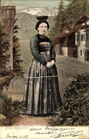 Ansichtskarte / Postkarte Bregenzerwälderin, österreichische Tracht, Frau-Portrait
