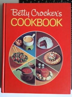 BETTY CROCKER'S COOKBOOK (Hardbound Version with "pie cover")