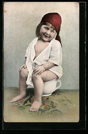 Ansichtskarte Kleines Kind sitz auf dem Nachttopf, Toilettenhumor