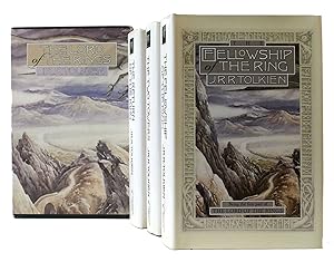 THE LORD OF THE RINGS 3 VOLUME BOX SET