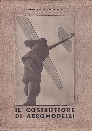 Il costruttore di aeromodelli