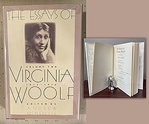 THE ESSAYS OF VIRGINIA WOOLF. Volume II. 1912-1918. Edited and signed By Andrew McNeillie