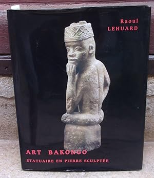 Art Bakongo. Statuaire en pierre sculptée.