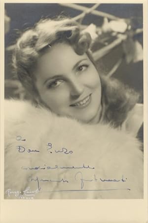 Fotografia originale della soprano Mercedes Fortunati (1918-1972), con invio manoscritto autograf...
