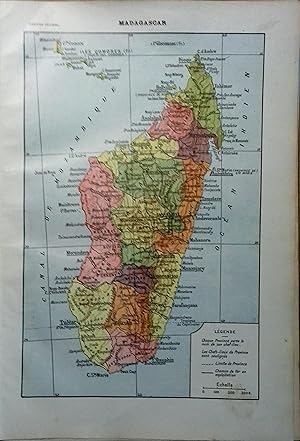 Carte en couleurs de Madagascar. Carte extraite du Larousse universel en 2 volumes.