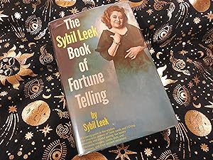 The Sybil Leek Book of Fortune Telling