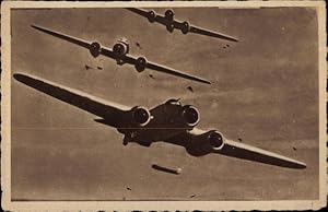 Ansichtskarte / Postkarte Italienische Militärflugzeuge in der Luft