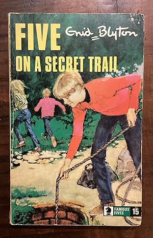 Five on a Secret Trail: 15 (Knight Books)