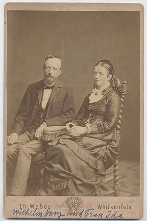 Fotografia originale dei coniugi Wilhelm e Frau Ida realizzata dallo studio Th. Weber di Weissenfels