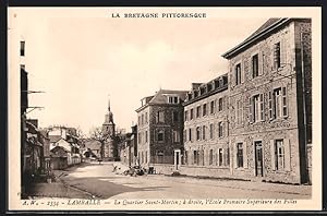 Carte postale Lamballe, Le Quartier Saint-Martin, à droite, l`Ecole Primaire Supérieure des Filles