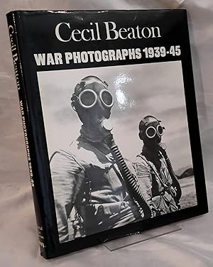 War Photographs 1939-45. Foreword by Peter Quennell. Introduction by Gail Buckland.