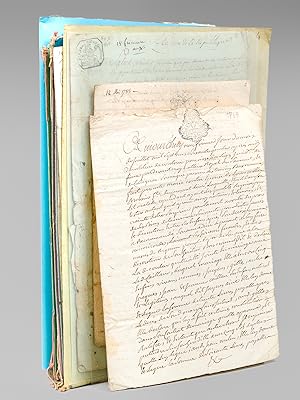 Lot d'archives privées du Lot-et-Garonne : 30 actes et documents manuscrits divers relatifs aux f...