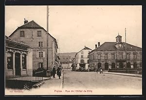 Carte postale Fraize, Rue de l`Hôtel de Ville