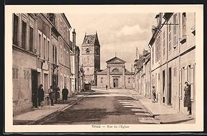Carte postale Trun, Rue de l`Eglise