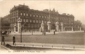 Buckingham Palace c.1918 Postcard