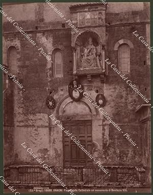 Frosinone, ANAGNI. Fianco della Cattedrale col monumento di Bonifazio VIII. Fotografia originale,...