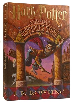 HARRY POTTER AND THE SORCERER'S STONE