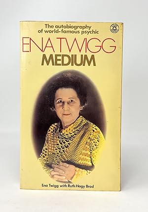 Ena Twigg: Medium