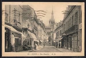 Carte postale Dijon, Rue Musette avec commercesn