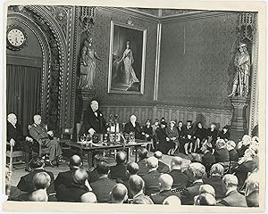 "FIELD MARSHAL SMUTS ADDRESSES MEMBERS OF BOTH HOUSES" - An Original Second World War Press Photo...