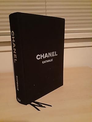 Chanel Catwalk: The Complete Collections Revised asnd Expanded Edition