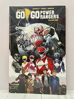 Saban's Go Go Power Rangers Vol. 1 (Mighty Morphin Power Rangers)