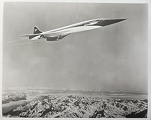 Circa 1970s Glossy black and White Press Photo of the British Airways Concorde Jet in Flight