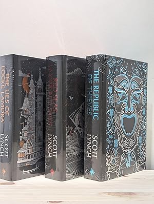 The Lies of Locke Lamora; Red Seas Under Red Skies (Limited Signed Numbered Deluxe Edition)