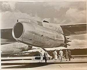 C1960s Glossy Black and White Press Photo of a British Overseas Air Corporation [BOAC] Passengers...