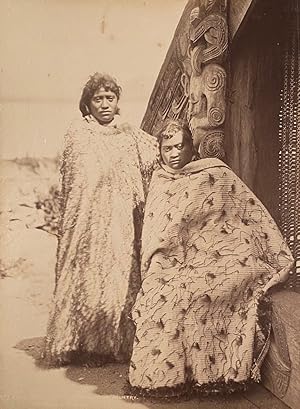 Portrait of two Maori wahine, King Country