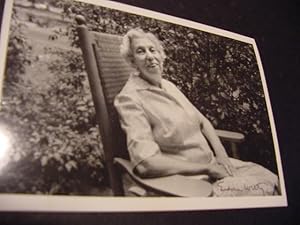 SIGNED PHOTO