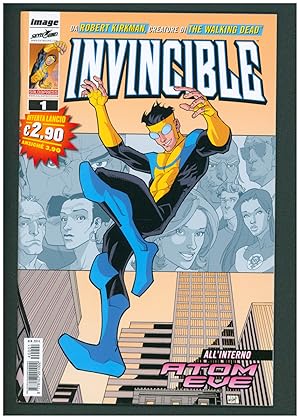 Invincible Italian Edition Twelve Issue Set in Magnetic Clamshell Box