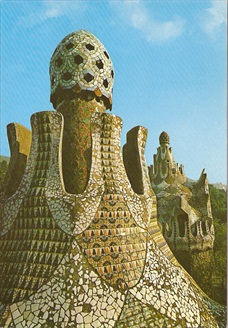 Barcelona Parque Guell Gaudi Postcard