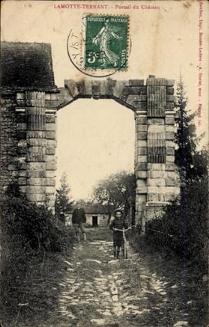 Ansichtskarte / Postkarte La Motte Lamotte Ternant Côte-dOr, Schlossportal