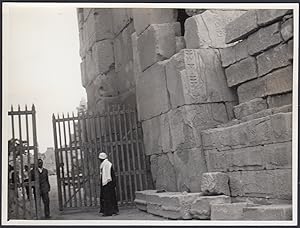 Egitto 1950, Karnak, Tempio, Cancello, Tipi del luogo, Fotografia vintage