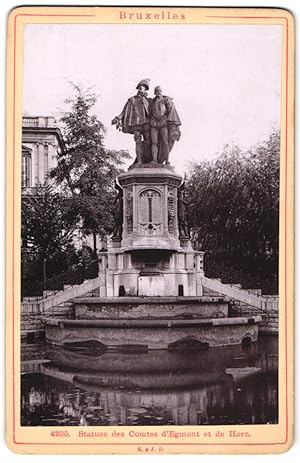 Fotografie Römmler, Jonas, Dresden, Ansicht Bruxelles, Statues des Comtes d`Egmont et de Horn