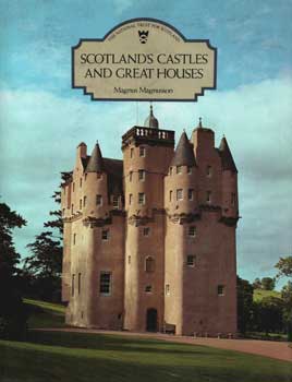 Scotland's Castles And Great Houses