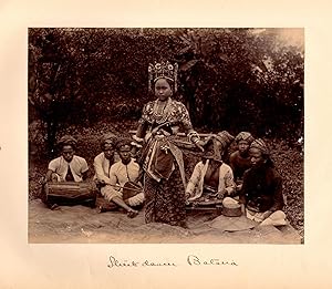 Album of ninety-two photographs of Java [Dutch East Indies]