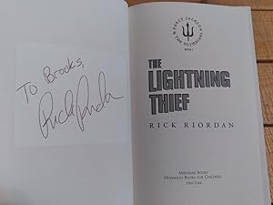 The Lightning Thief (Percy Jackson And The Olympians, Book One)