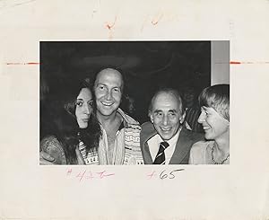Original press photograph of Marisol Escobar, Robert Rauschenberg, and Leo and Toiny Castelli out...