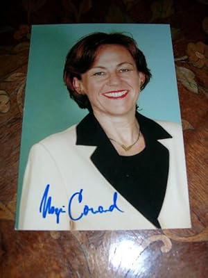 Carte en couleur signée - Autographe original de Margit CONRAD, ministre d'Etat de l'environnemen...