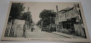 Carte Postale Ancienne - 2. FRANCONVILLE (S et O). Rue de la station.