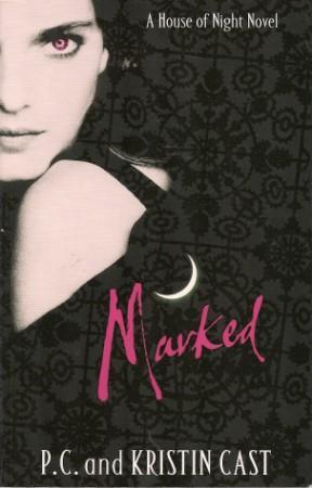 MARKED ( A House of Night Novel)